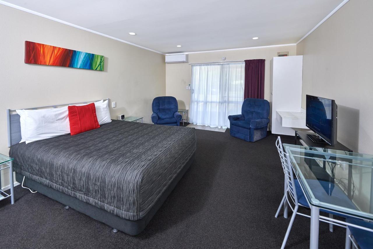 Livingston Motel Уакатане Экстерьер фото